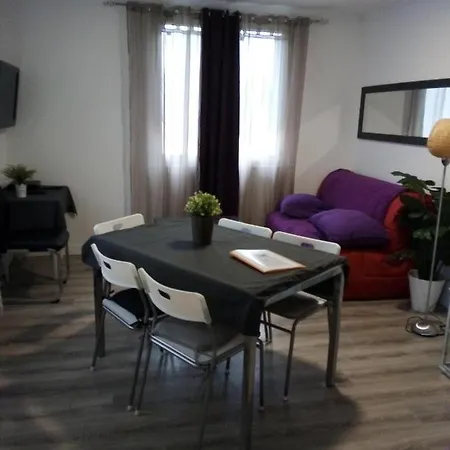 Spacieux Et Confortable Centre L Eveque La Parenthese *